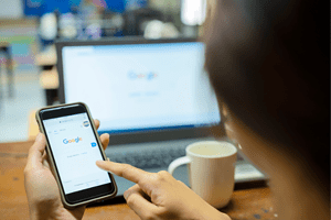 Blog and News 5 can i put google reviews on my website